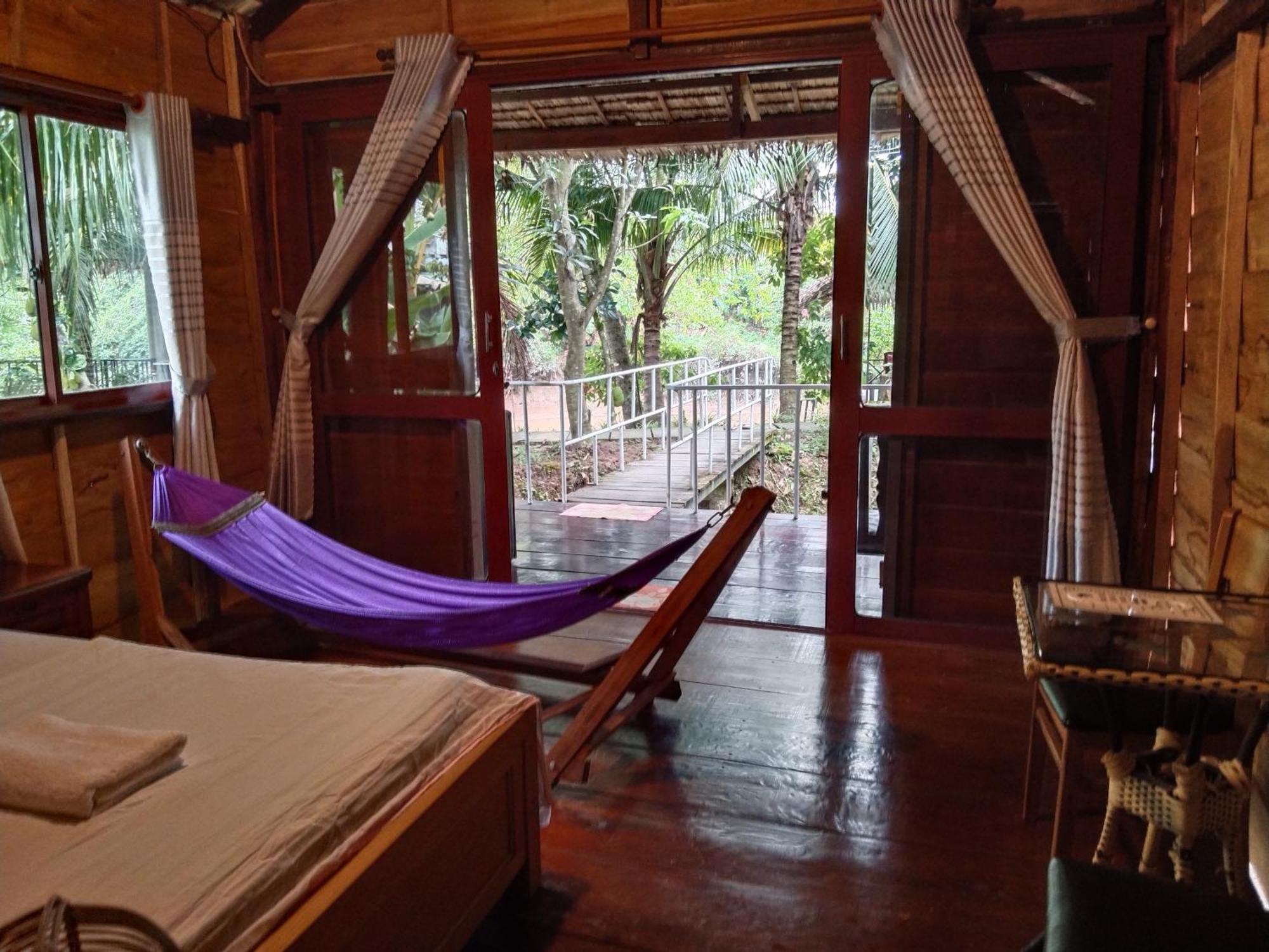 Quoc Phuong Riverside Homestay Ben Tre Exteriör bild